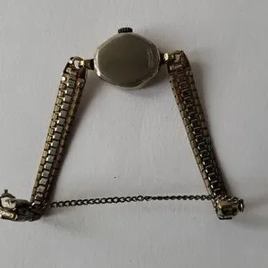 VOGUE WATCH 17 JEWEL RETRO VINTAGE ANTIQUE VOGUE WATCH 17 JEWEL RETRO UNBREAKABLE MAINSPRING UT 28CS  main image 4